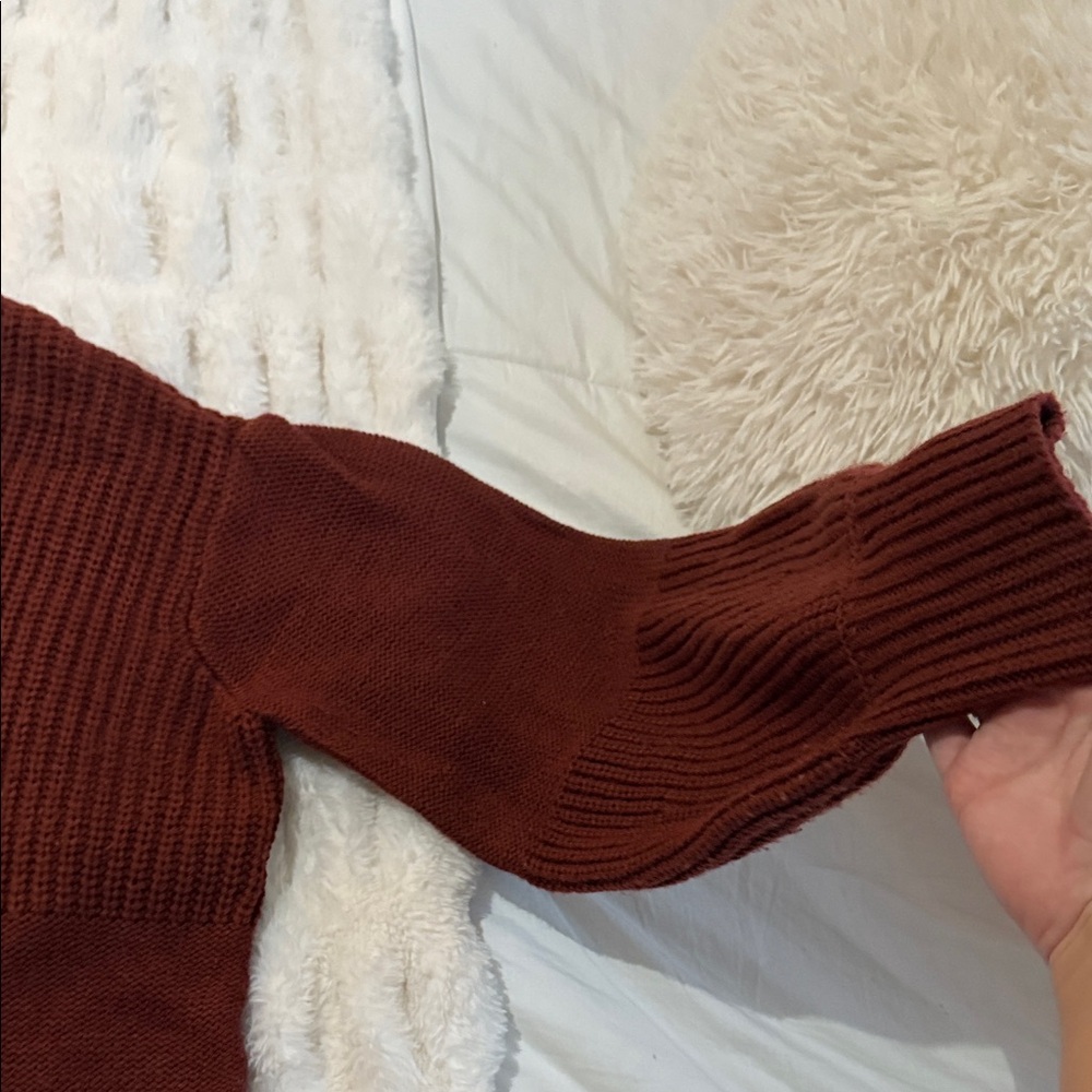 Women's Rust Sweater - Picture 4 of 5